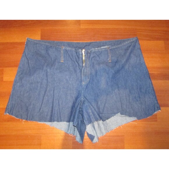 AE Plus Size Denim Cut Off Short Shorts - 24 - Picture 1 of 9